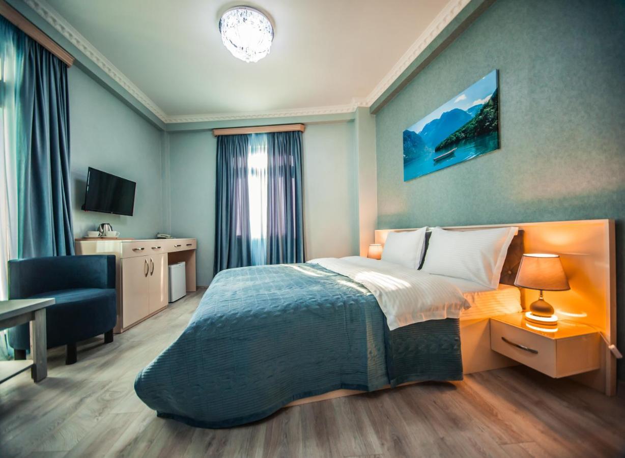 Musmore Boutique Hotel Tbilisi Buitenkant foto