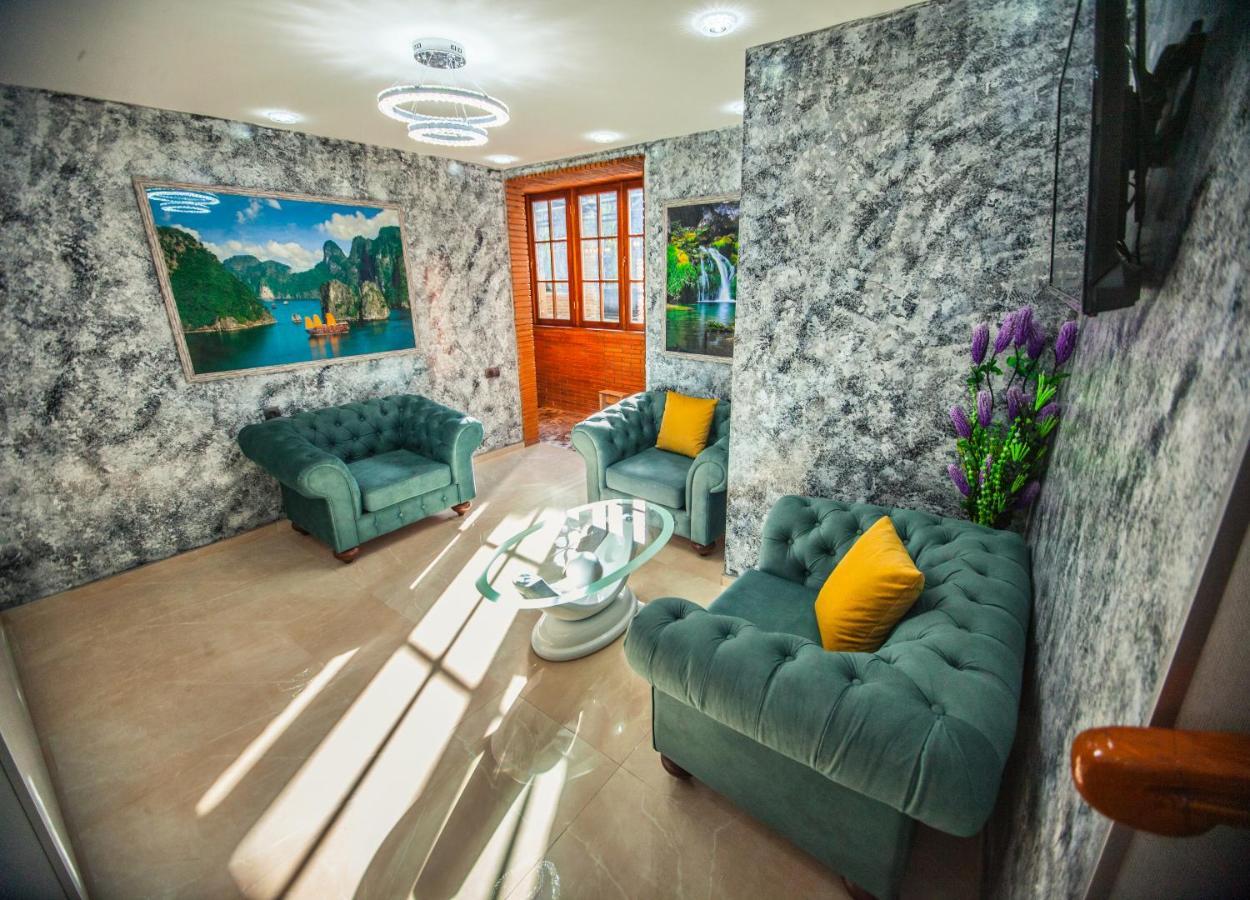 Musmore Boutique Hotel Tbilisi Buitenkant foto