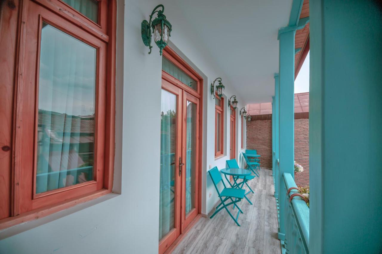 Musmore Boutique Hotel Tbilisi Buitenkant foto