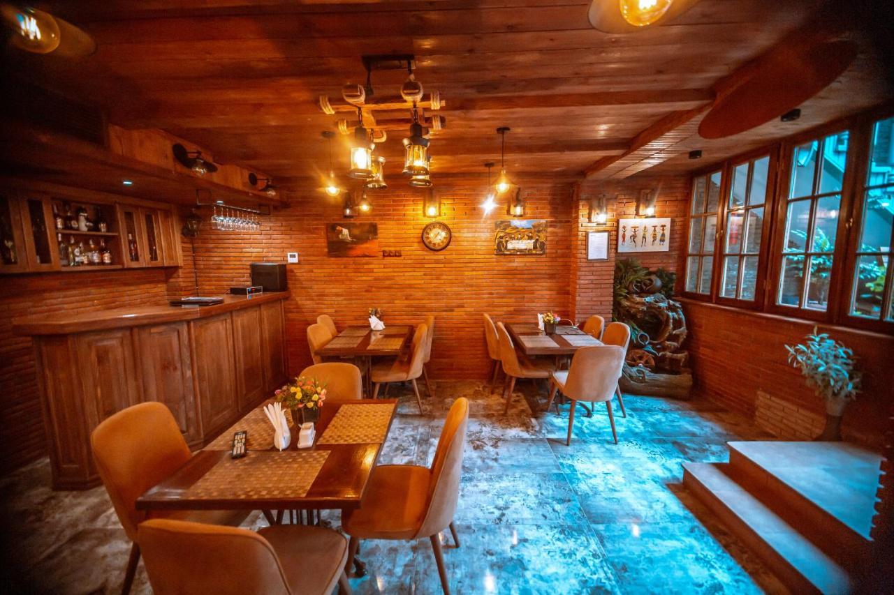 Musmore Boutique Hotel Tbilisi Buitenkant foto